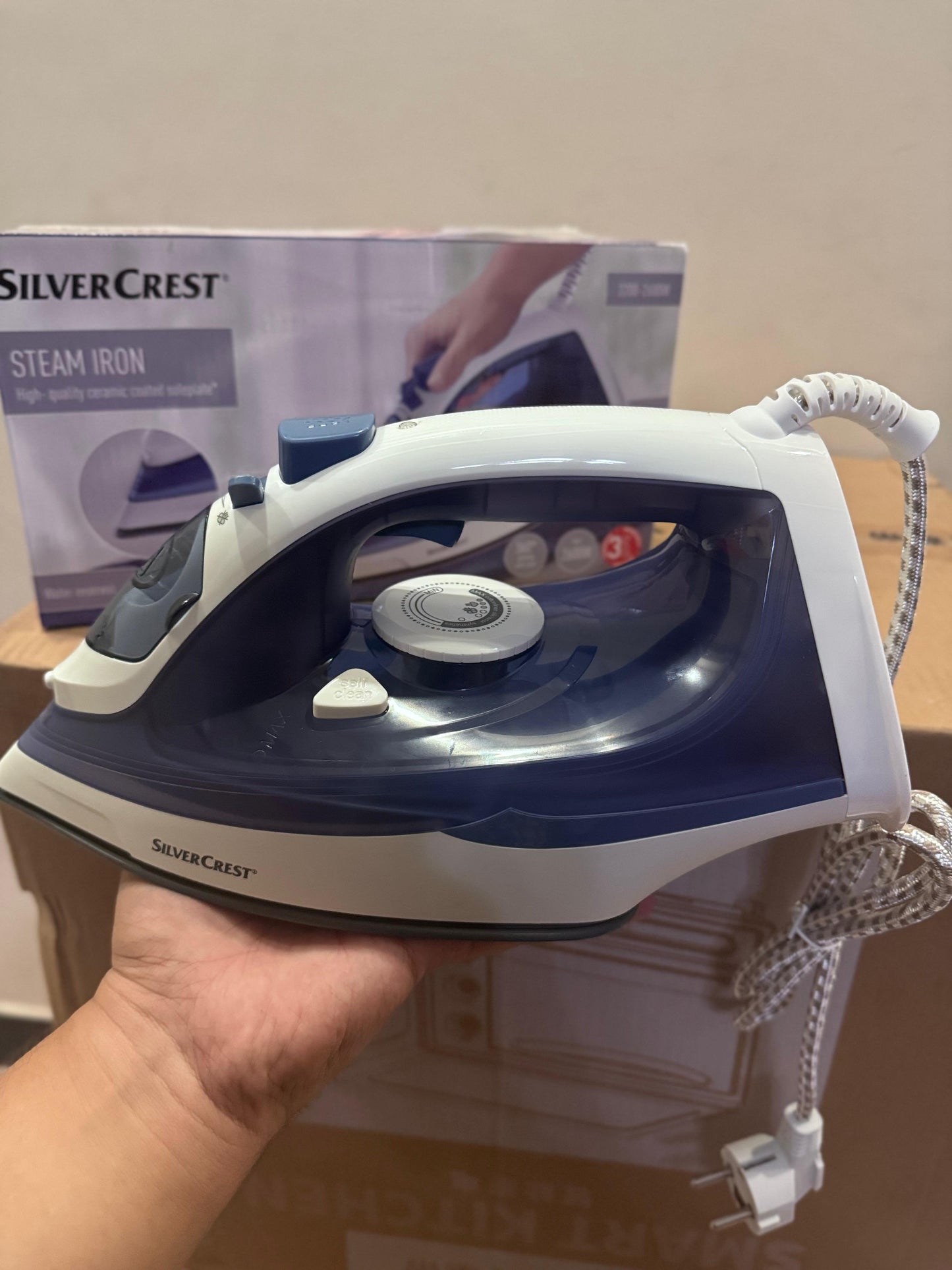 Silver Crest Steam Iron